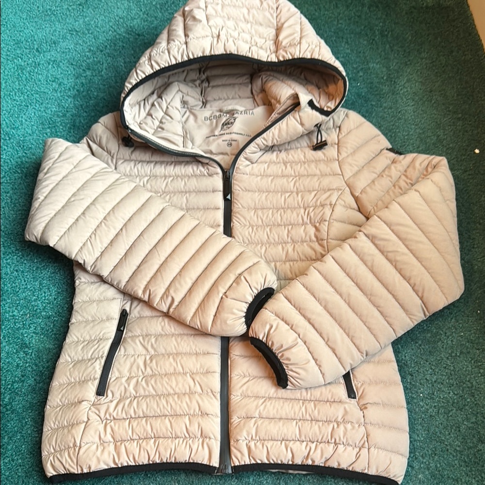 BCBGMaxAzria Light Quilted Jacket size XS